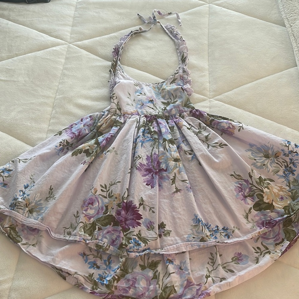 Somlatrecy Girls Floral Backless Dress. Size 6.